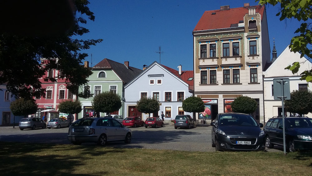 namesti